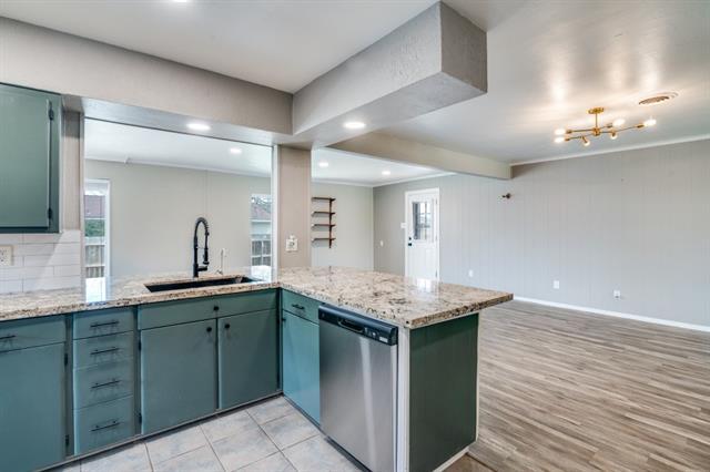 Building Photo - 2418 Patricia Ln