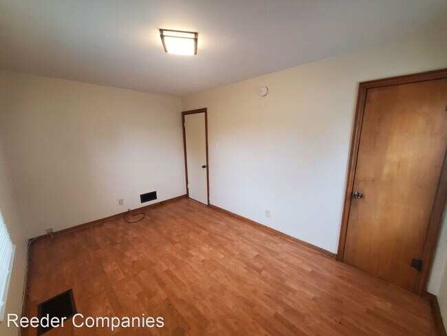 Building Photo - 2 br, 1 bath House - 920 - 169th Place