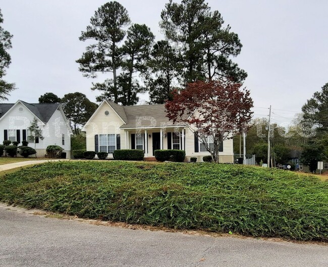 Building Photo - Garden Pond Home