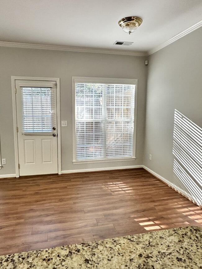 Foto del edificio - 525 Hackberry Ridge Cove