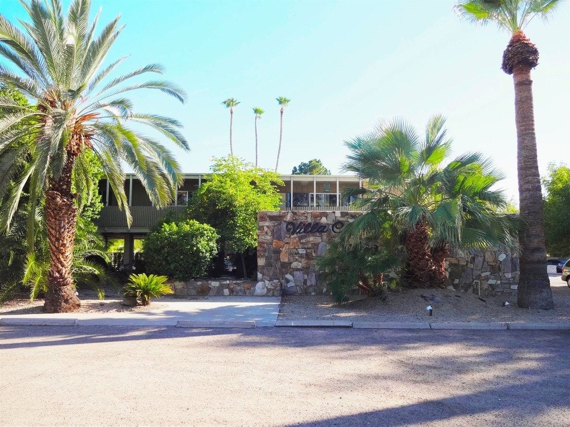 Primary Photo - Villa Calle
