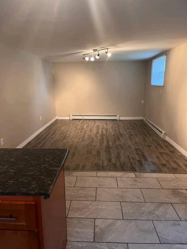 Living area - 69 Mackay Av