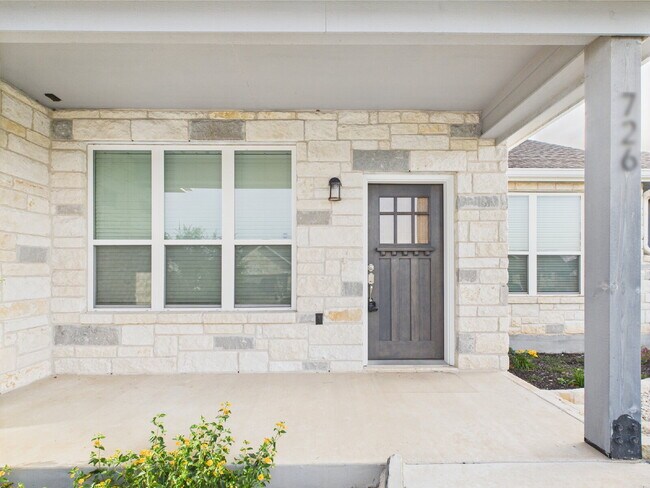 Building Photo - 3-Bed, 2-Bath Home in Fredericksburg – You...