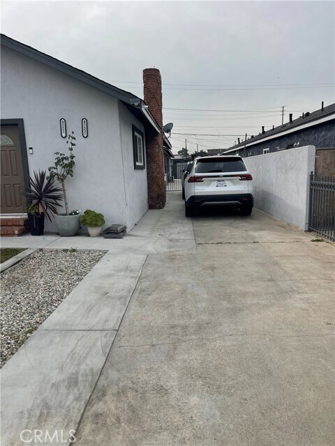 Foto del edificio - 4552 E 53rd St