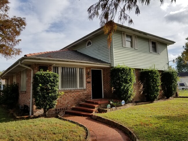 Foto del edificio - 9141 Dixon St