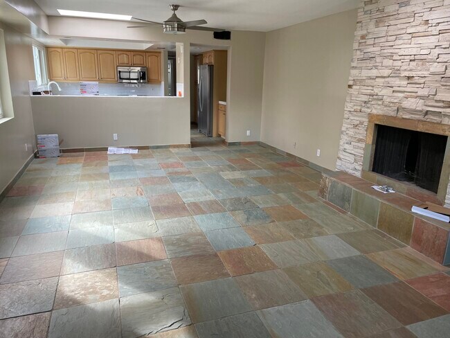 Building Photo - 52625 Avenida Ramirez
