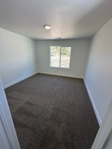 Foto del edificio - 604 S Rockwell Ln