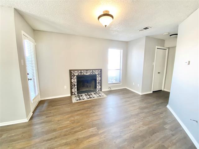 Building Photo - 1608 Pecan Chase Cir