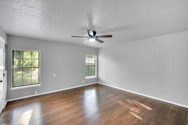 Foto del edificio - 772 Fernwood St
