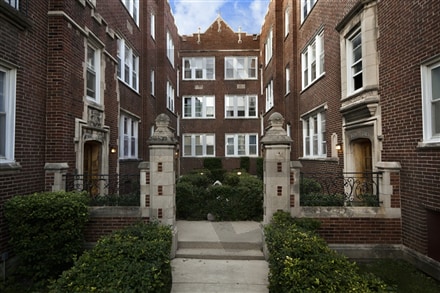 Building Photo - 3001 N Whipple St