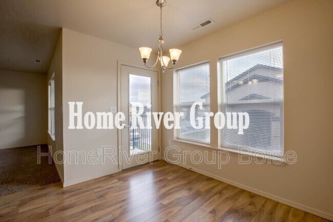 Building Photo - 11100 W Brassy Cove Loop