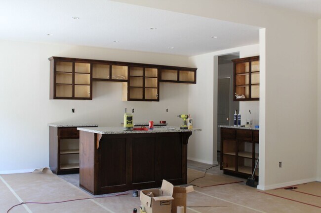 Foto del edificio - Great spacious home in Strafford