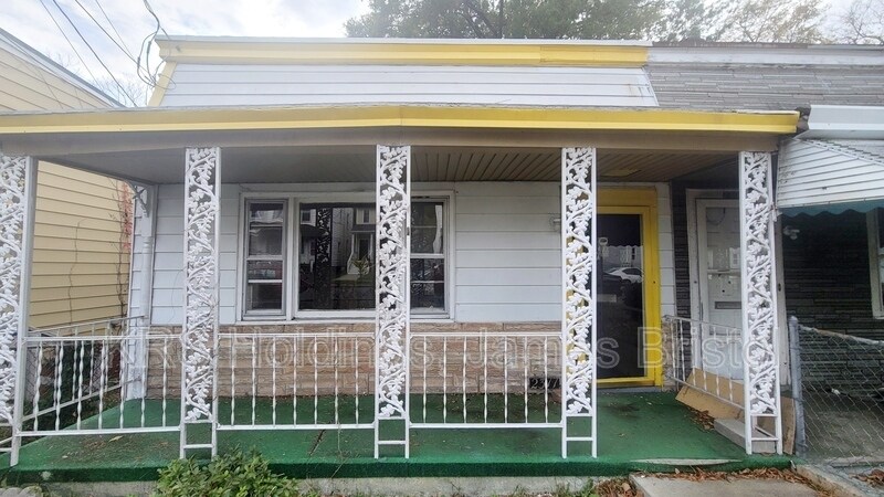 Richmond, 
                        , –