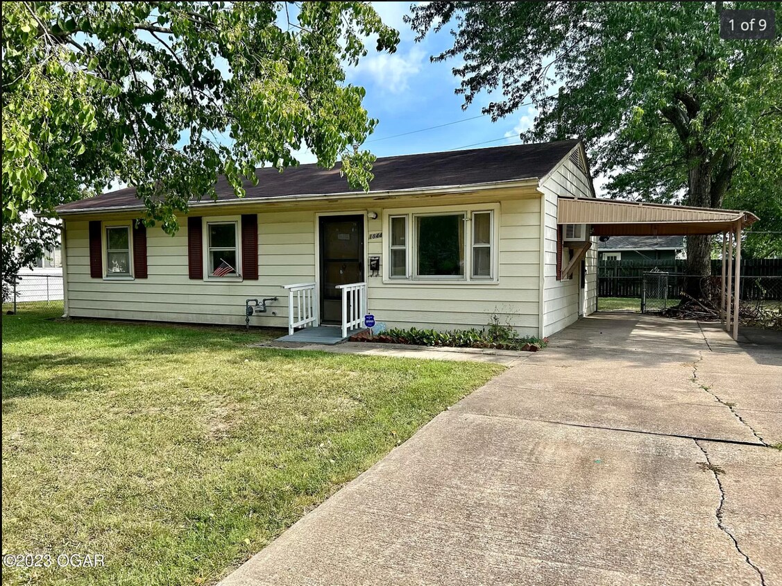 Foto principal - 1844 W 21st Ter