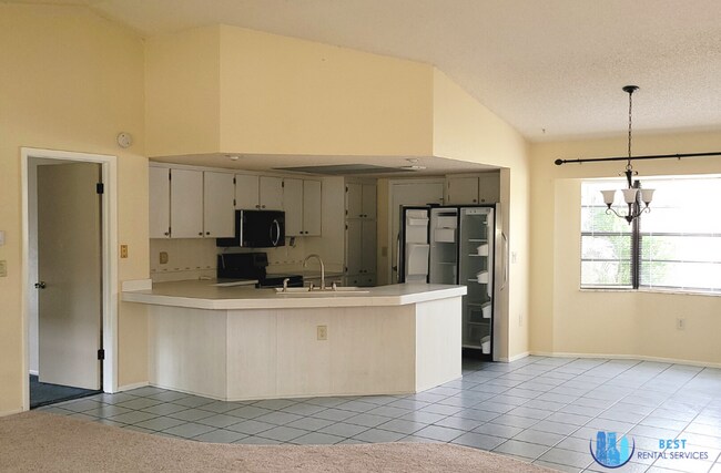 Building Photo - GORGEOUS 2 BEDS | 2 BATHS Home with a Sun Room and Garage in Port Richey Available for Rent! *Mov...