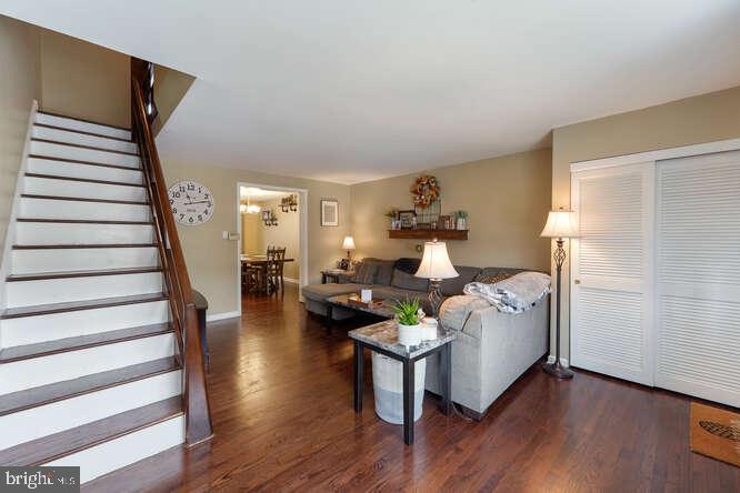 Foto principal - 4435 Tolbut St