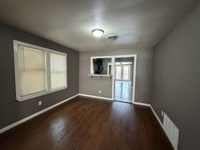 Foto del edificio - 2312 15th St