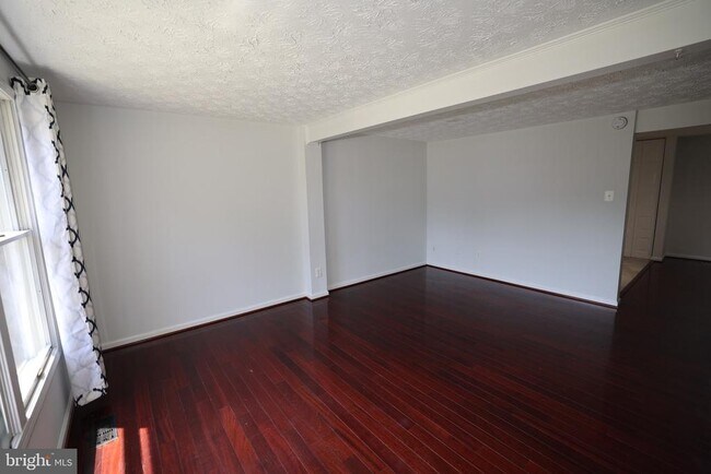 Foto del edificio - 5564 Caithness Ct