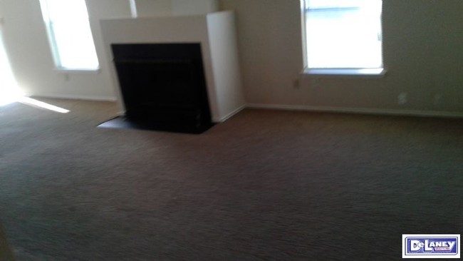 Building Photo - 6520 Beech Trail Dr
