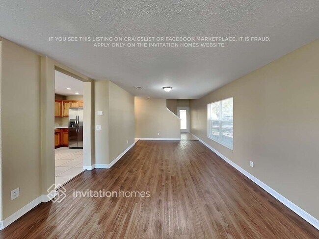 Building Photo - 7176 Chatum Light Run