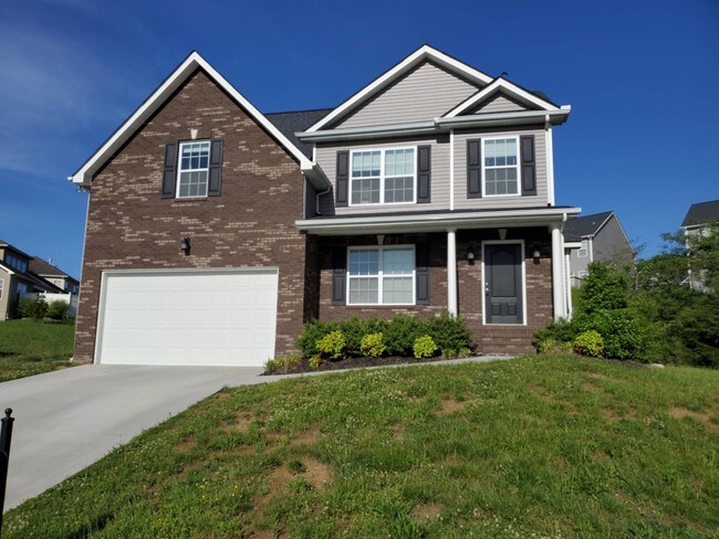 Foto del edificio - 2827 Red Ellis Ln
