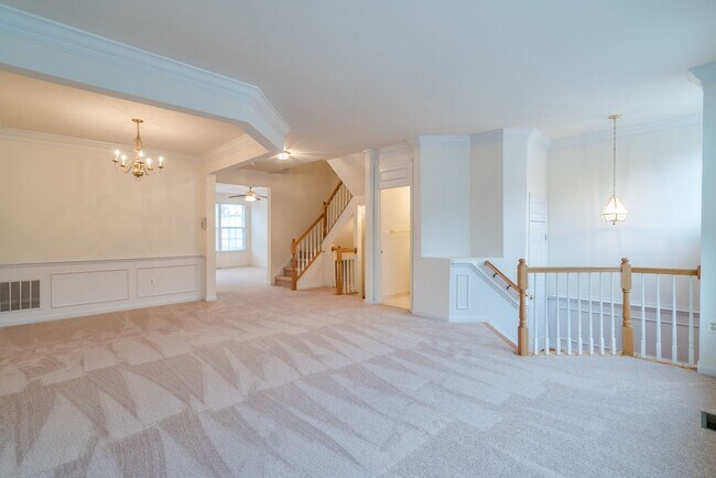 Building Photo - Sun-Filled And Spacious 3 Bedroom 2.5 Bath...