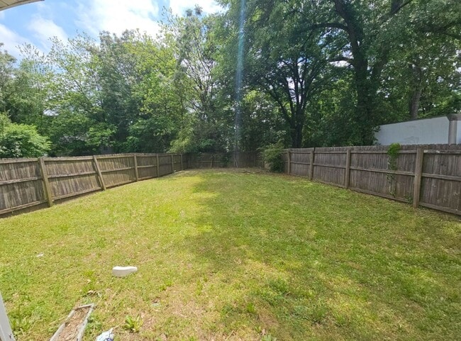 Building Photo - Great House in Forest Park, Great Price 3 ...