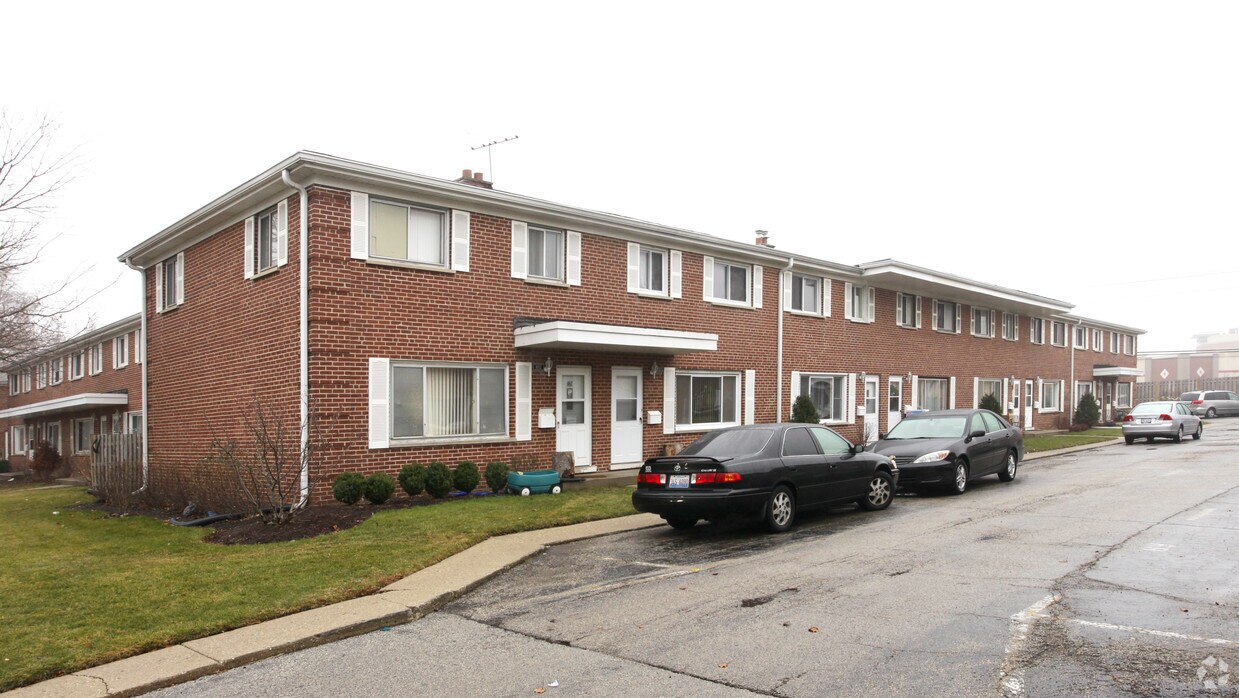 Foto del edificio - 1052-1060 N Boxwood Dr
