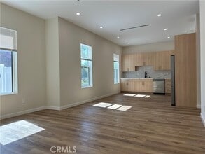 Building Photo - 6571 Ponce Ave