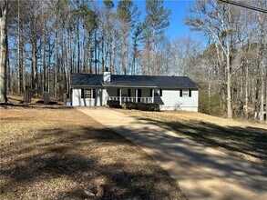 Building Photo - 5830 Oak Grove Valley Dr