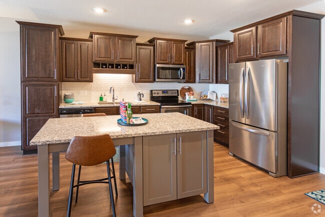 1BR, 1BA, Model, Sonoma - 847SF - The Reserve at Arbor Lakes