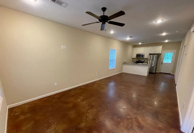 Photo - 2 bedroom/2 bath House