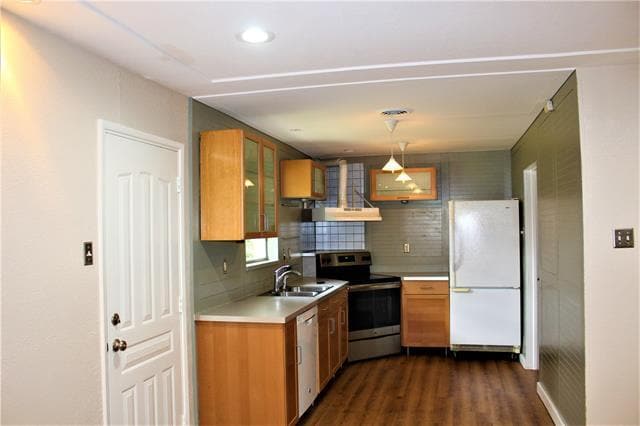 Foto del edificio - 417 Melrose Dr