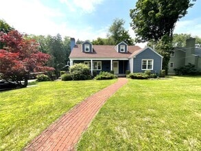 Building Photo - 26 Alden Rd