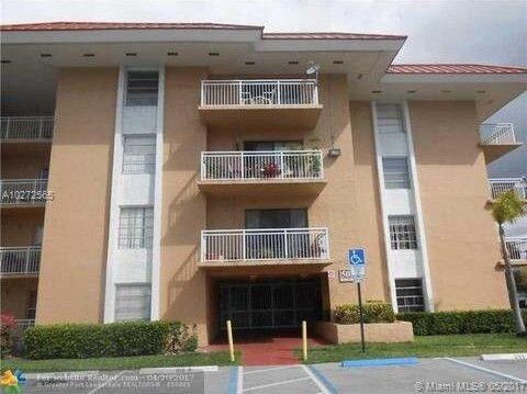 Foto principal - 505 S Pine Island Rd