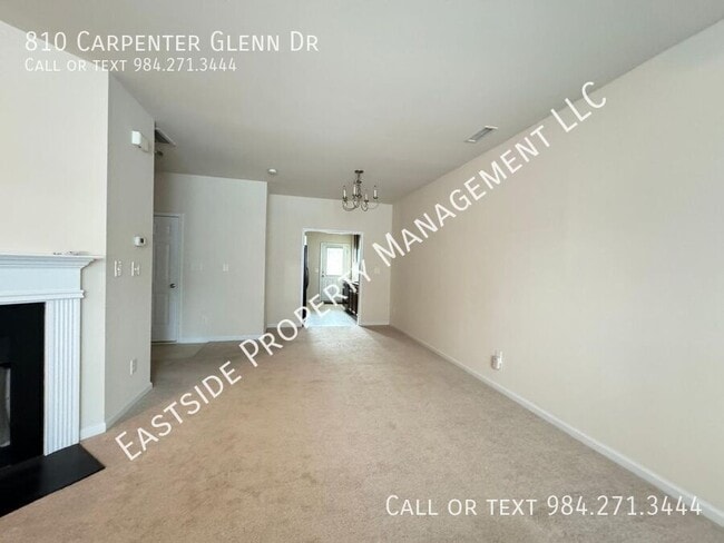 Building Photo - 810 Carpenter Glenn Dr