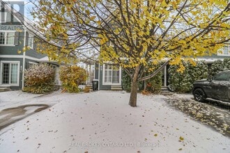 Building Photo - 83 Green Briar Dr