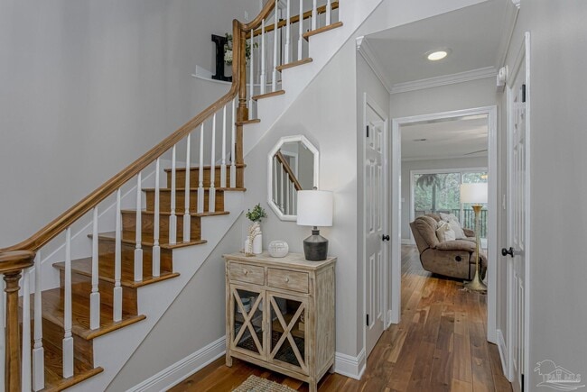 Building Photo - 405 Canterbury Ln