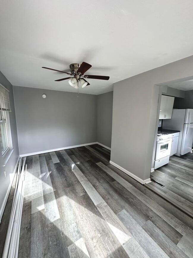 Photo - 1615 Lynn Ave Apartment