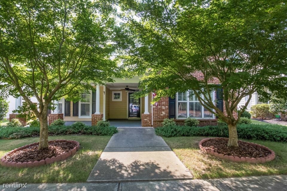 Foto del edificio - 3614 Silver Springs Way SW