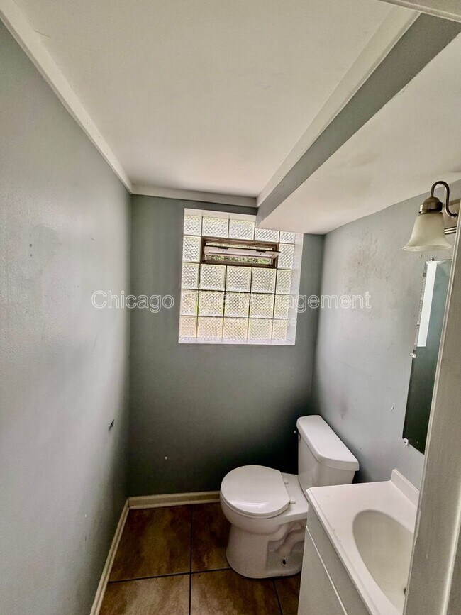 Foto del edificio - 4507 Balmoral Dr