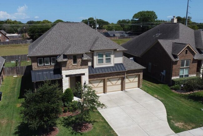 Building Photo - 1327 Graham Trace Ln