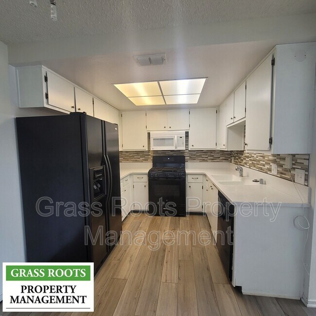 Foto del edificio - 3557 Galena Dr