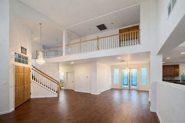 Building Photo - 632 Fisher Cir