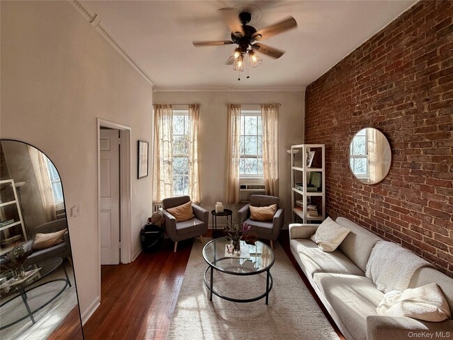 Foto del edificio - 53 W 76th St