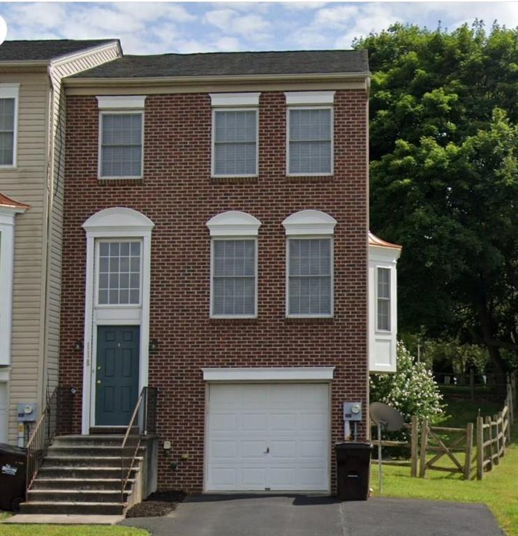 Foto principal - 118 Walnut St