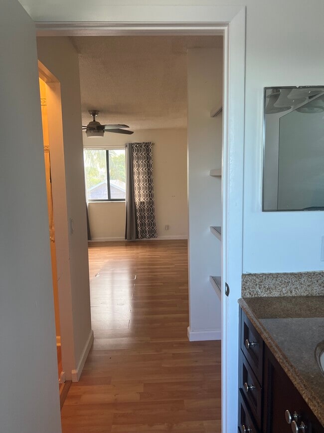 Building Photo - 5652 Strawberry Lakes Cir