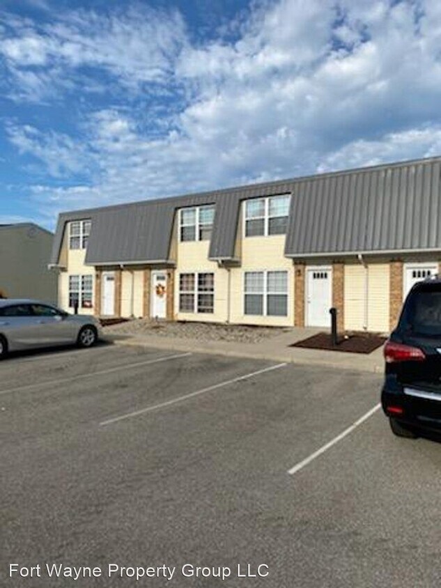 403 Weeks St, Albion, IN 46701 House Rental in Albion, IN