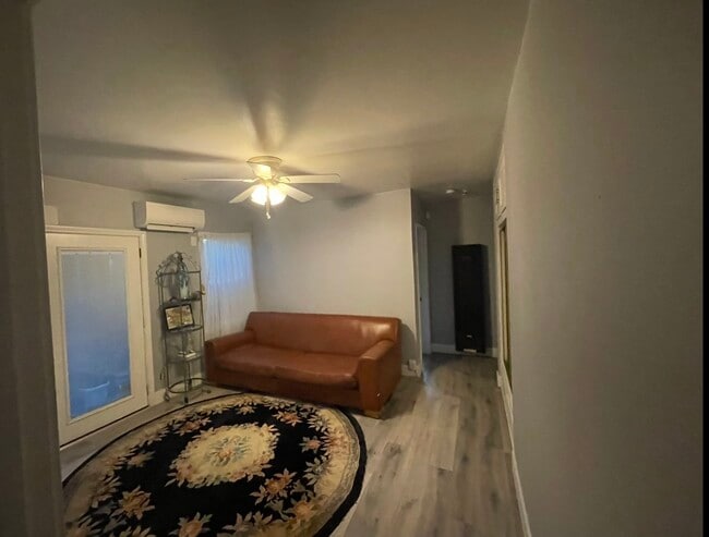 Photo - 6425 Haas Ave House