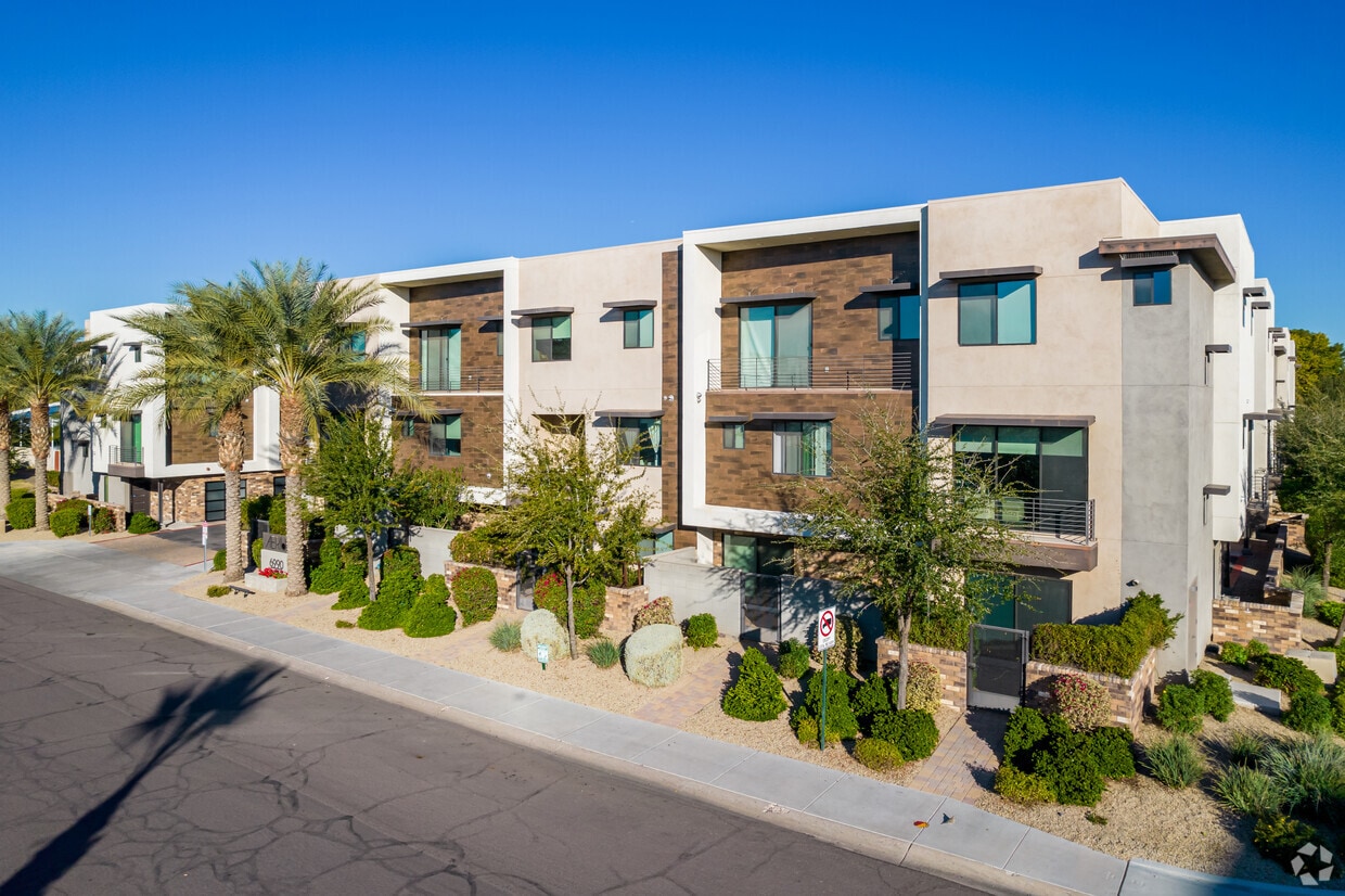 Aerium Condominiums Apartments in Scottsdale, AZ